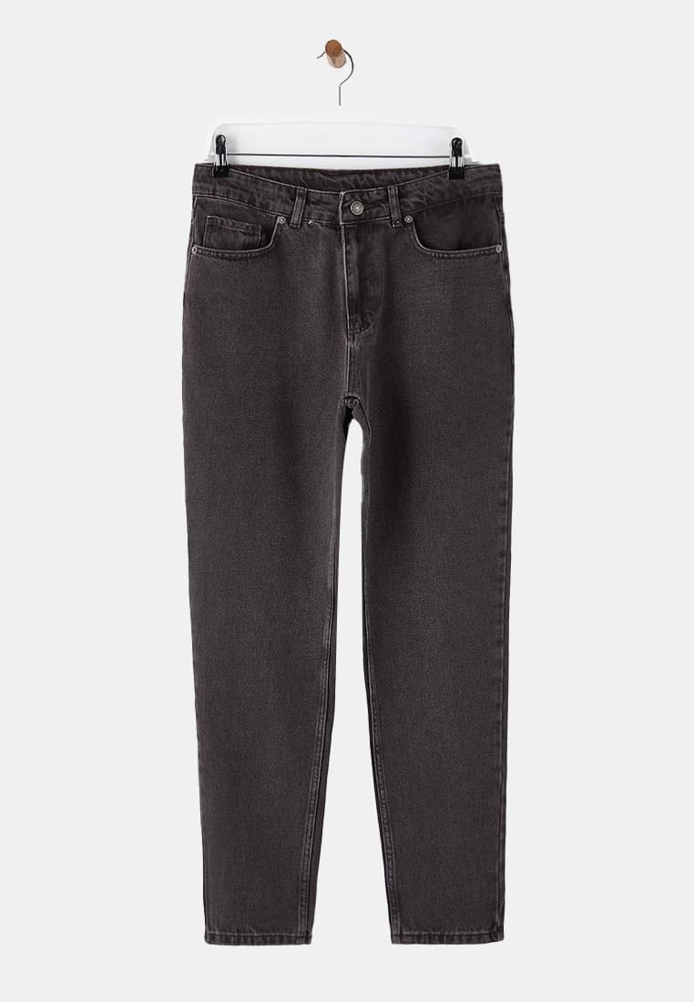 Essential Fit Jeans Denim Pants