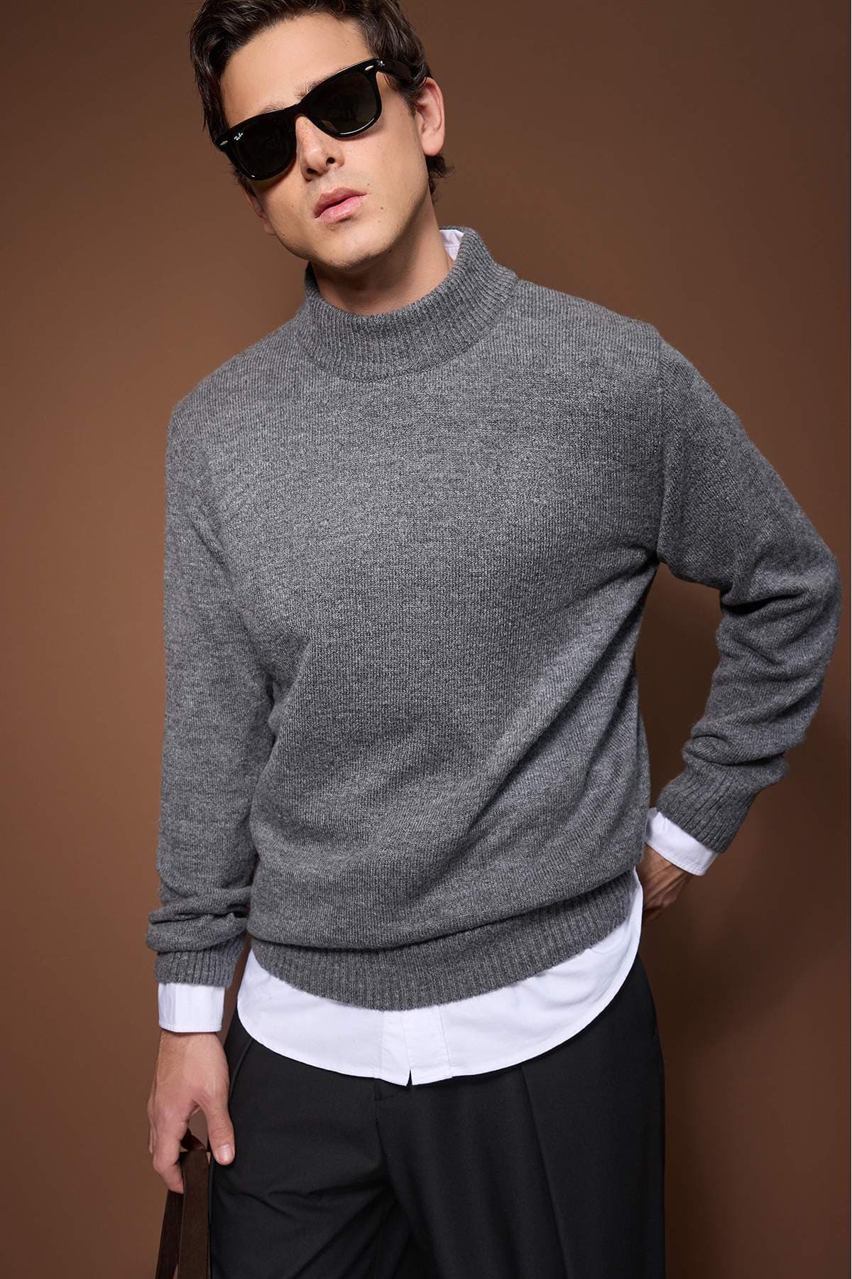 Anthracite*001 Relaxed Mock Neck Plain Sweater Tmnaw26Kz00013
